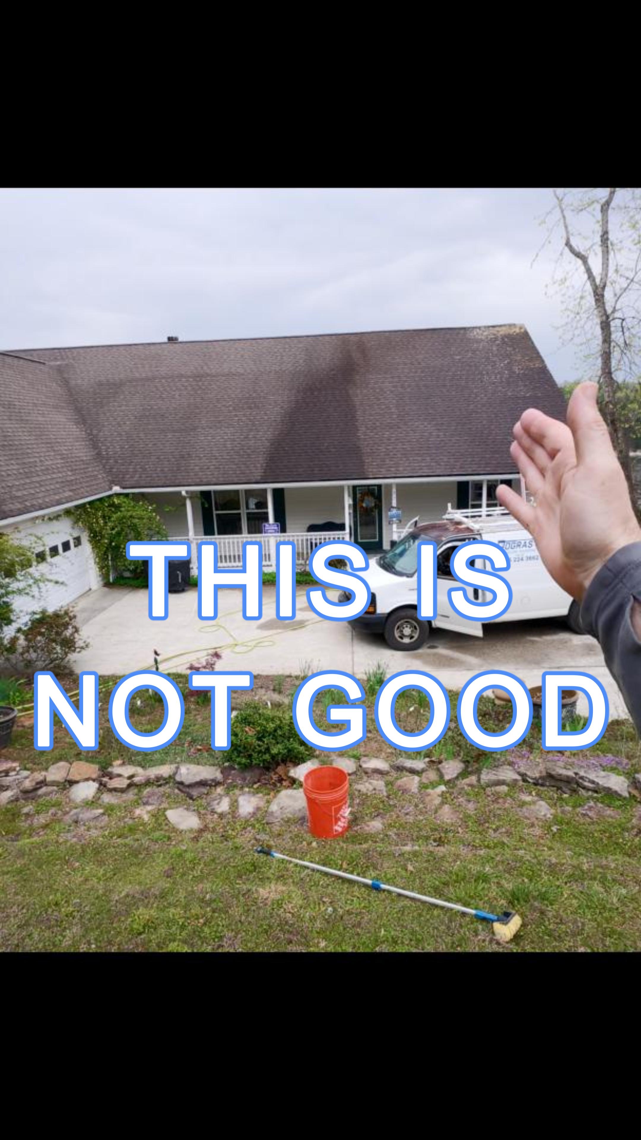Roof Holds Moisture-Thumbnail